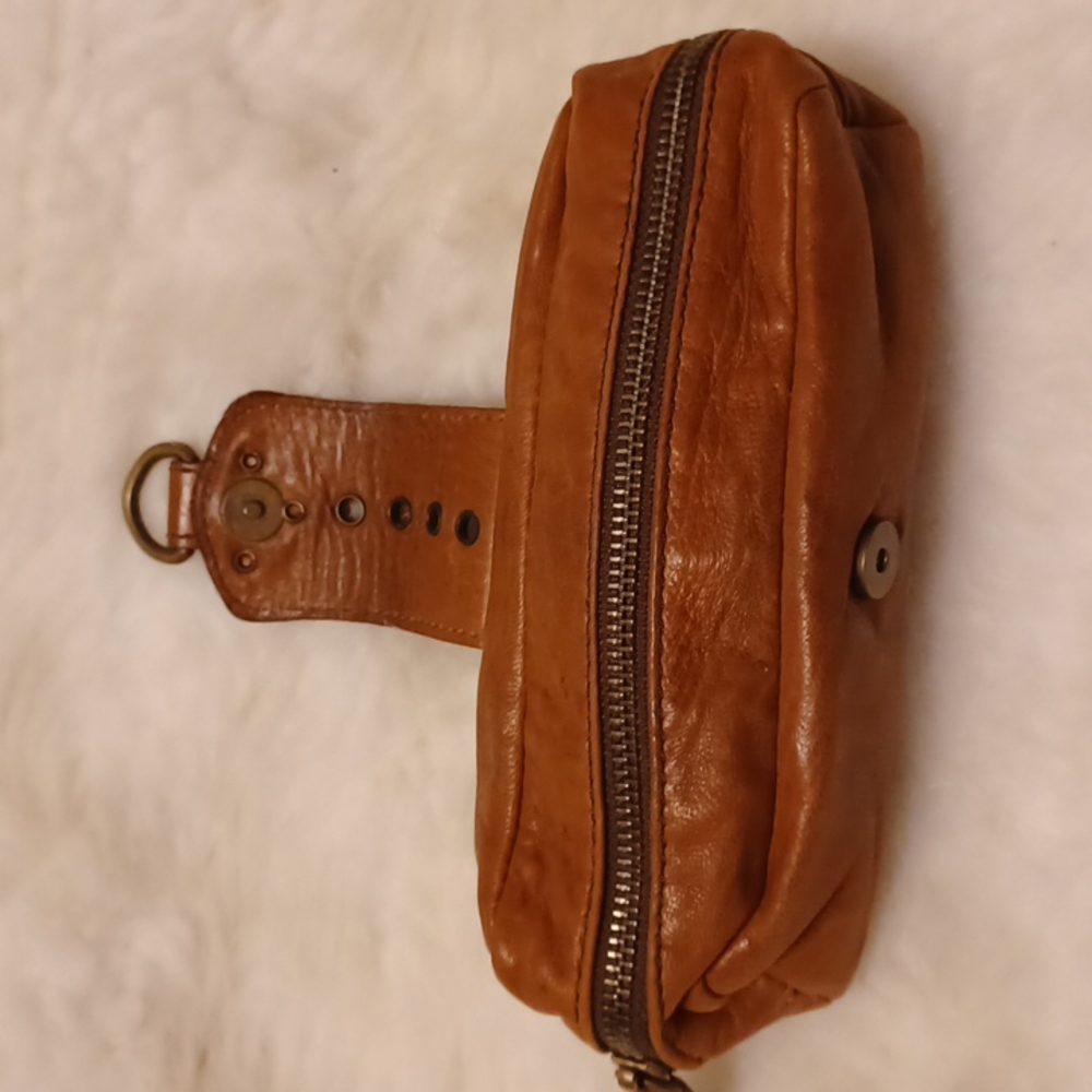 COPY - Abaco leather pouch. - Picture 8 of 10